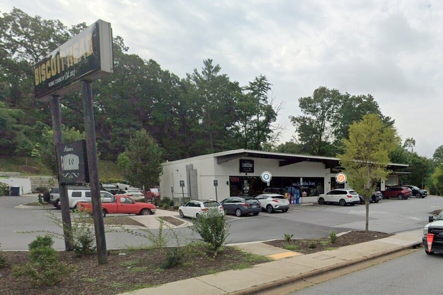 1994 Hendersonville Rd, Asheville, NC for sale - Building Photo - Image 3 of 6