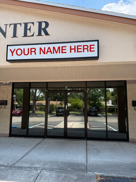 4920 Newkirk Dr, Tampa, FL for lease - Building Photo - Image 3 of 5