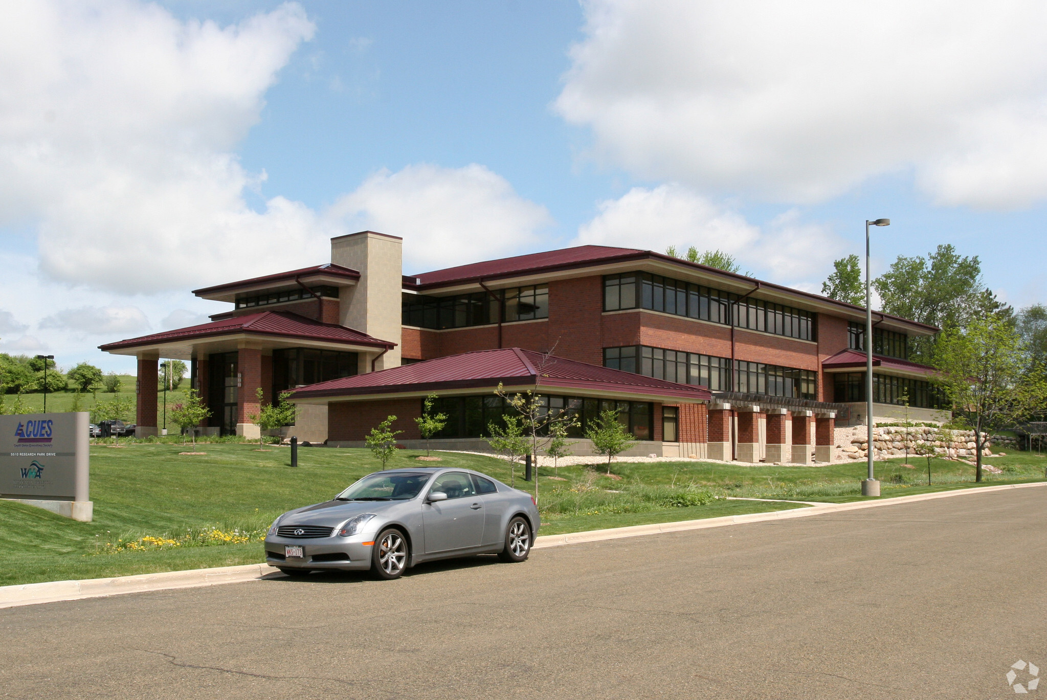 5510 Research Park Dr, Madison, WI for sale Building Photo- Image 1 of 1