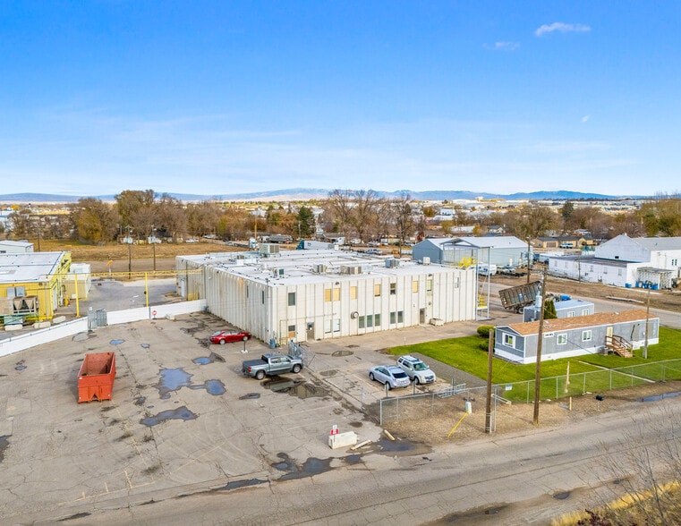 218 8th St. N., Nampa, ID à louer - Photo du bâtiment - Image 3 de 6