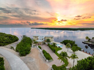 Plus de détails pour 57 Garden Cove Dr, Key Largo, FL - Spécialité à vendre