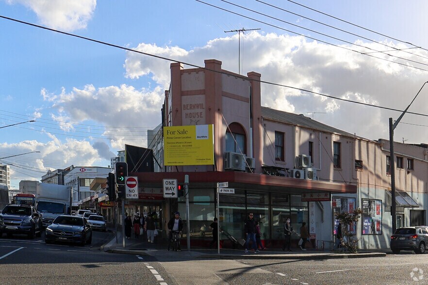 184 Forest Rd, Hurstville for sale - Primary Photo - Image 1 of 15