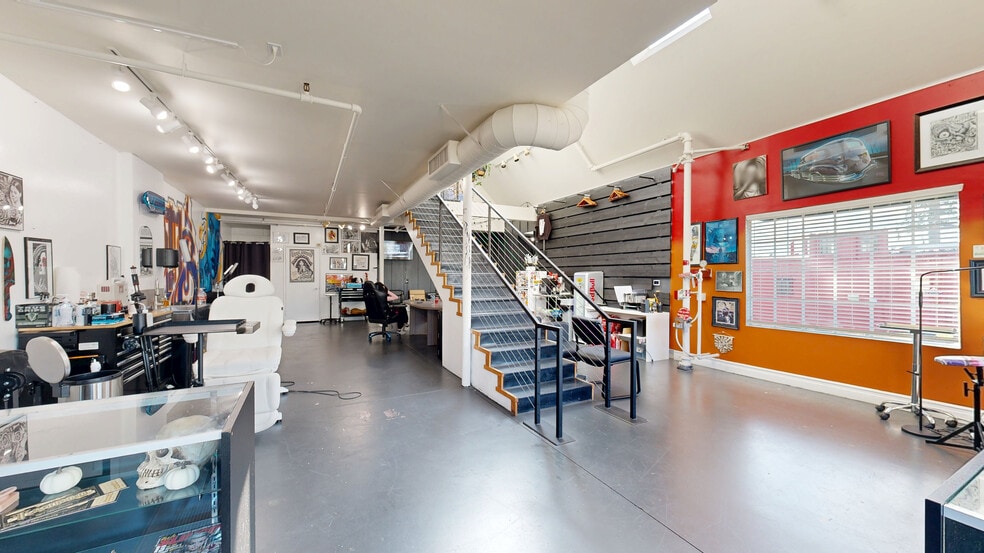 1450-1470 & 1462 W 9th St portfolio of 2 properties for sale on LoopNet.ca - Matterport 3D Scan - Image 2 of 23