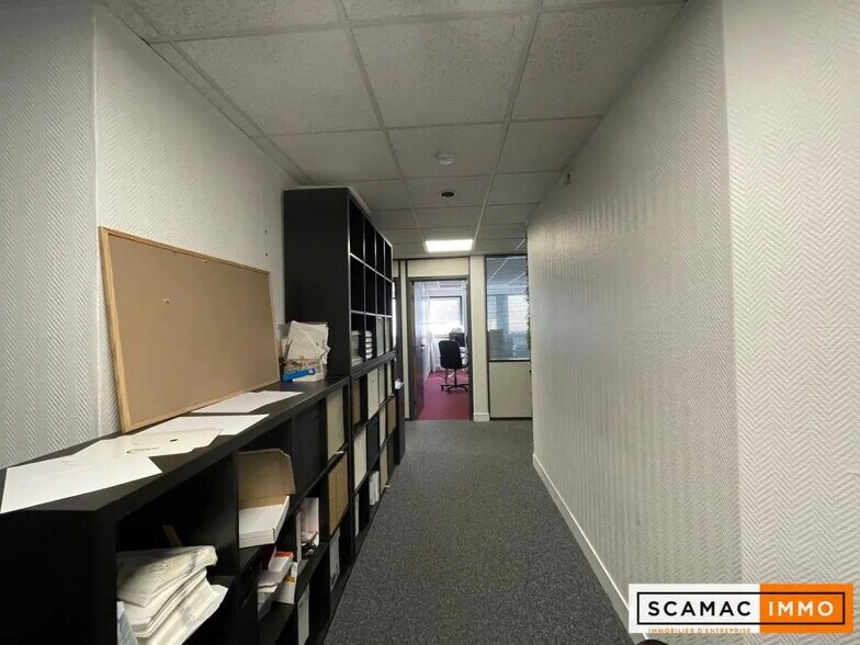 Bureau dans Le Kremlin-Bicêtre à louer - Photo intérieure - Image 3 de 9