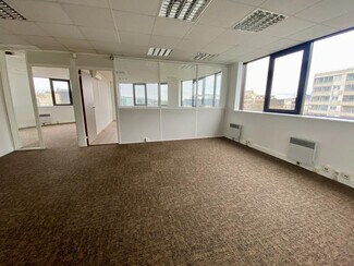 Plus de détails pour 3 Boulevard De La Gare, Saint-Gratien - Bureau à louer