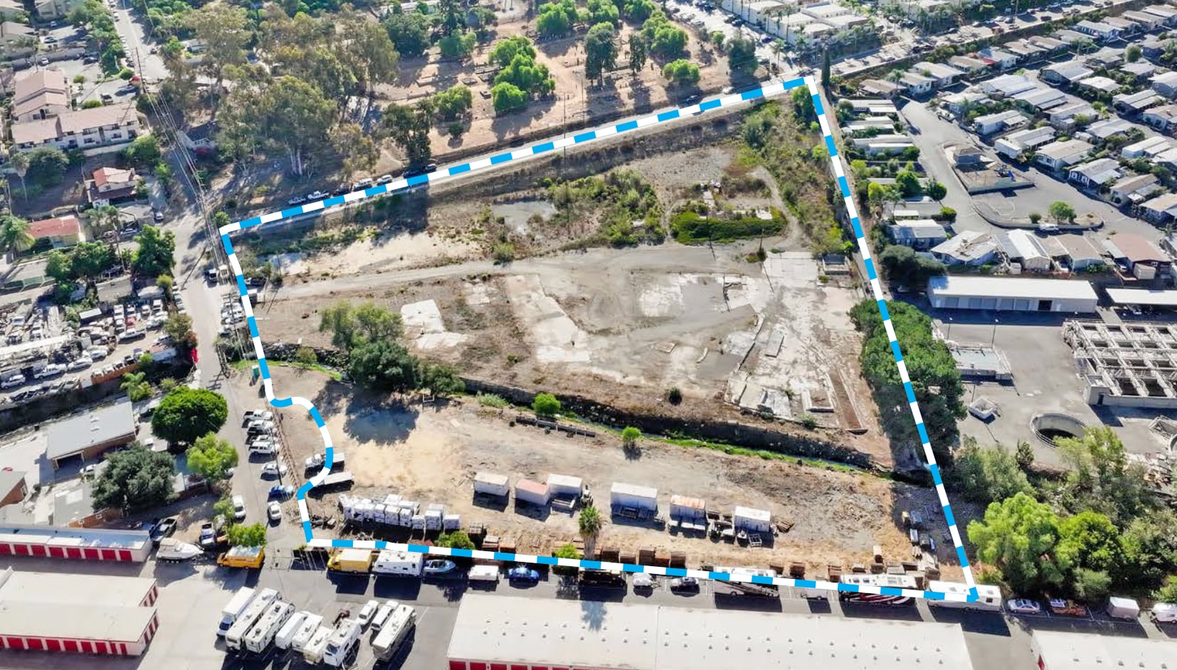 540 Clemmens Ln, Fallbrook, CA for sale Primary Photo- Image 1 of 12