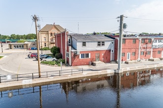 318 W North Water St, New London, WI - Aerial map view - Image1