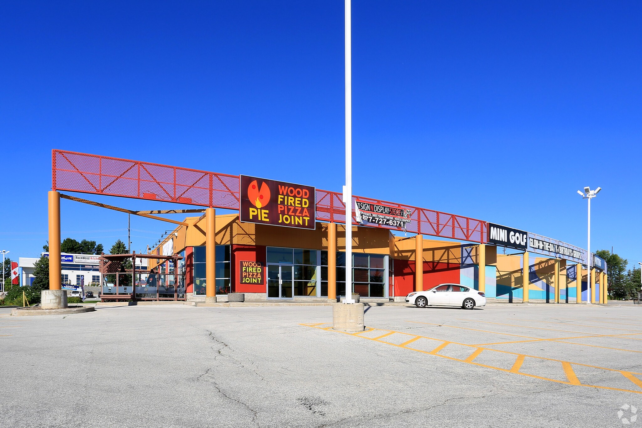 72 Commerce Park Dr, Barrie, ON à vendre Photo principale- Image 1 de 1