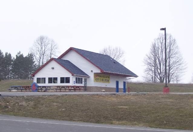 3510 Cadillac Dr, Farwell, MI à vendre Photo principale- Image 1 de 11