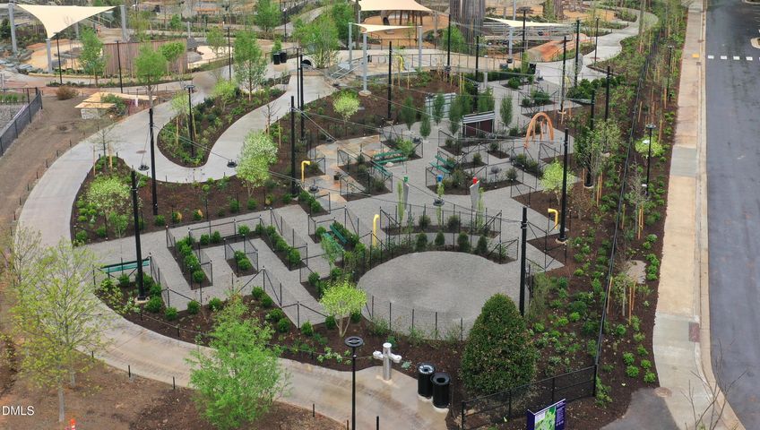 513 & 515 Hoke St. portefeuille de 2 propriétés à vendre sur LoopNet.ca - Photo du bâtiment - Image 2 de 17