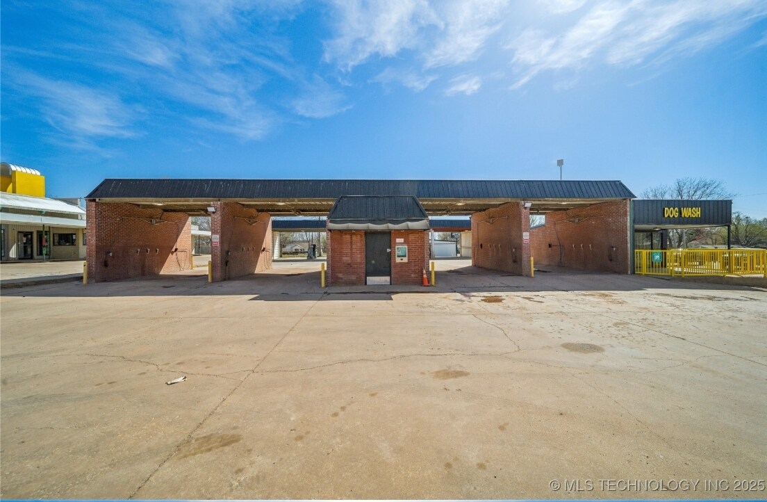 144 W 4th Ave, Bristow, OK à vendre Photo principale- Image 1 de 4