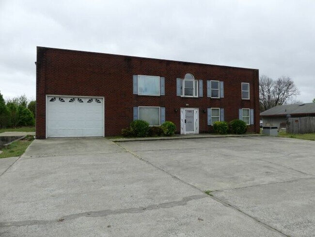 More details for 750 E New Hope Rd, Goldsboro, NC - Industrial for Lease