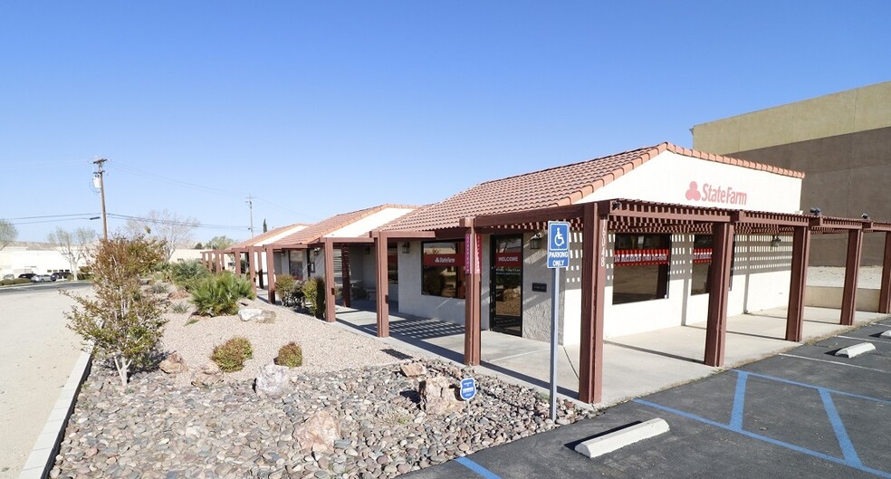 16048 Tuscola Rd, Apple Valley, CA for lease - Building Photo - Image 3 of 8