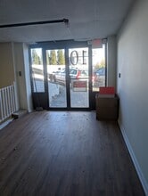 546 Bloomfield Ave, Verona, NJ for lease Interior Photo- Image 2 of 3