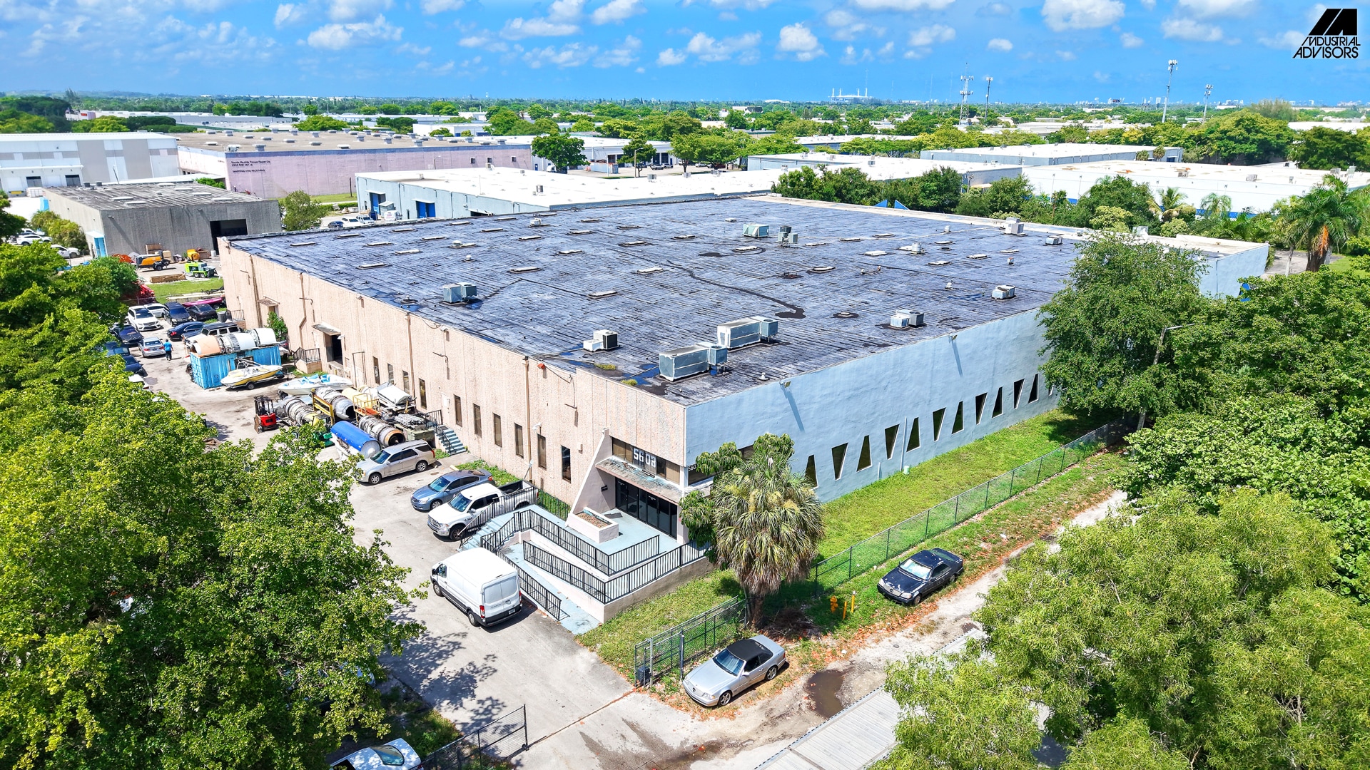 5601-5603 NW 159th St, Hialeah, FL for lease Interior Photo- Image 1 of 19