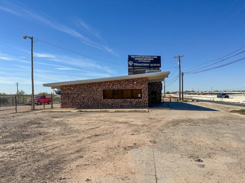 3305 W Interstate 20, Midland, TX à louer - Photo du bâtiment - Image 2 de 9