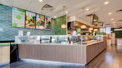 15700-15732 SW 72nd St, Miami, FL for lease Interior Photo- Image 1 of 5