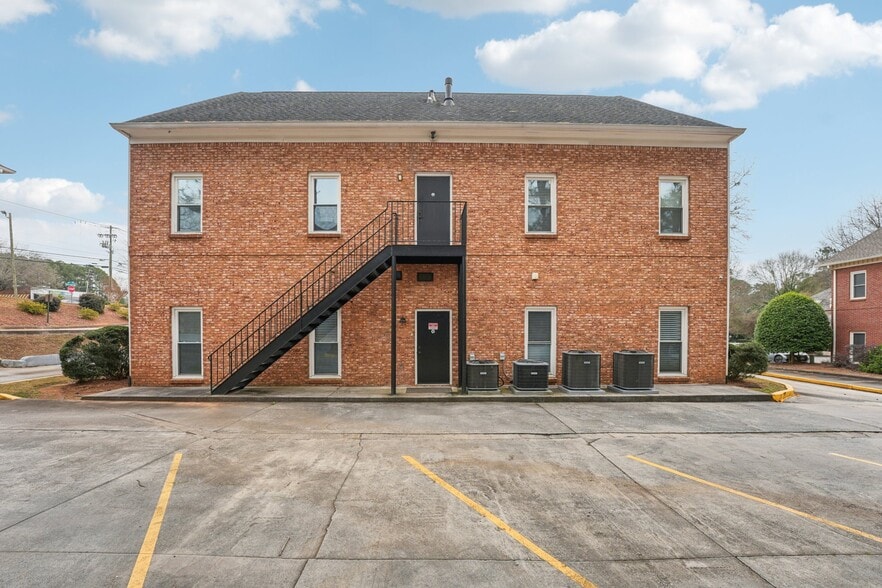 6315 Amherst Ct, Peachtree Corners, GA for sale - Building Photo - Image 2 of 32