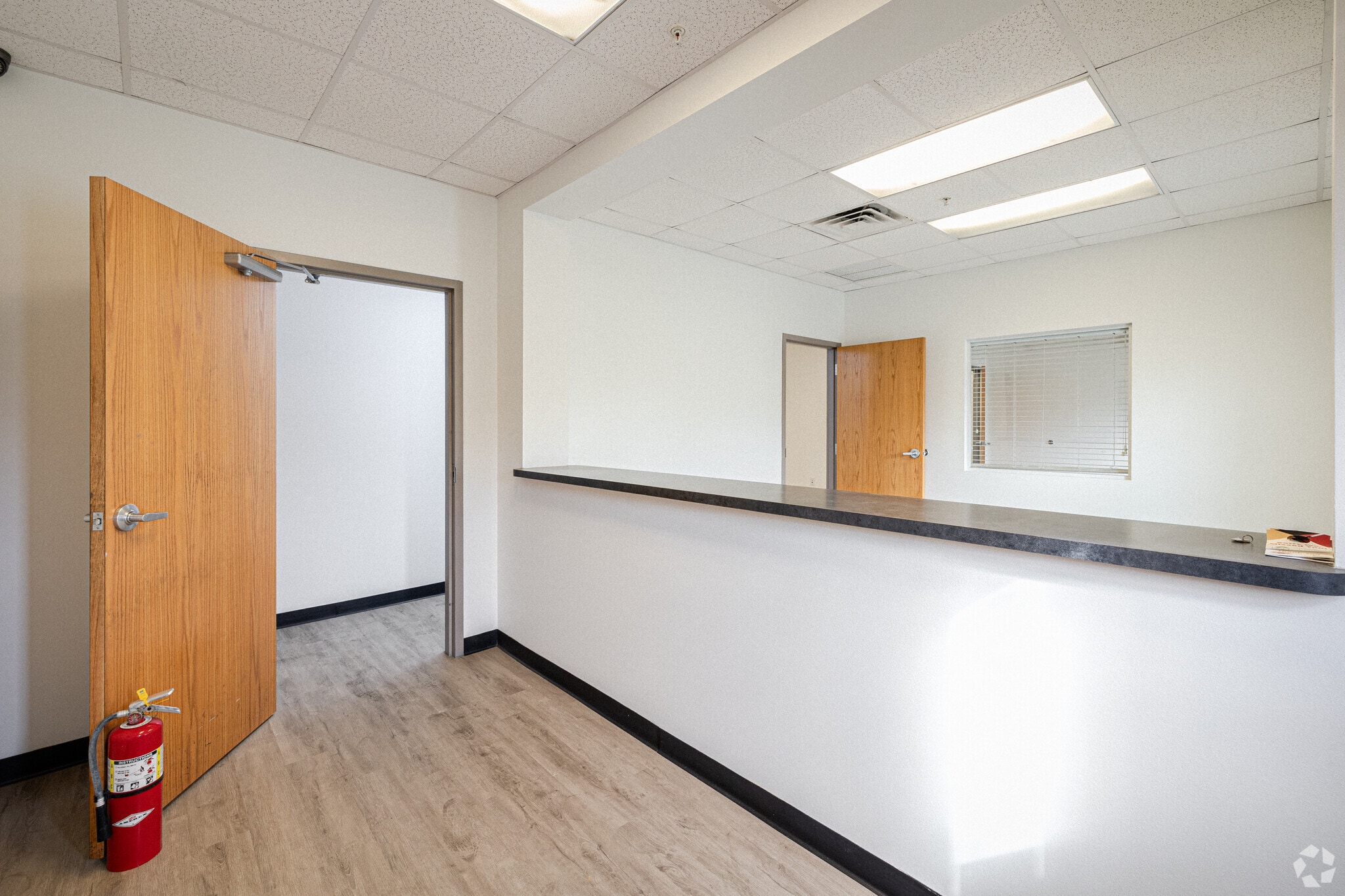 2910-2930 Maine Ave, Lakeland, FL for sale Lobby- Image 1 of 12