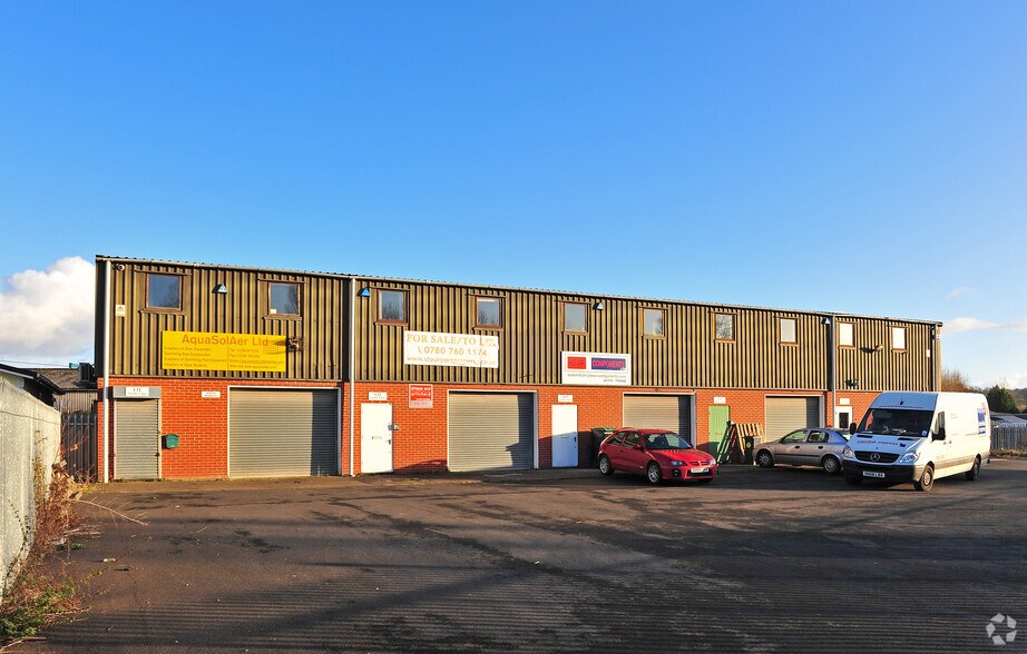 131-135 Sandy Ln, Stourport On Severn à vendre - Photo du bâtiment - Image 2 de 5