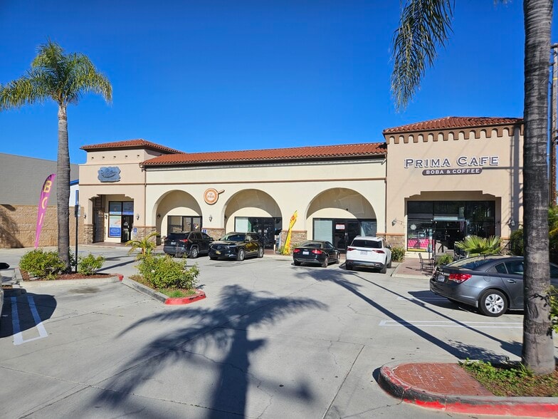 2104 Pacific Coast Hwy, Lomita, CA for lease - Building Photo - Image 3 of 4