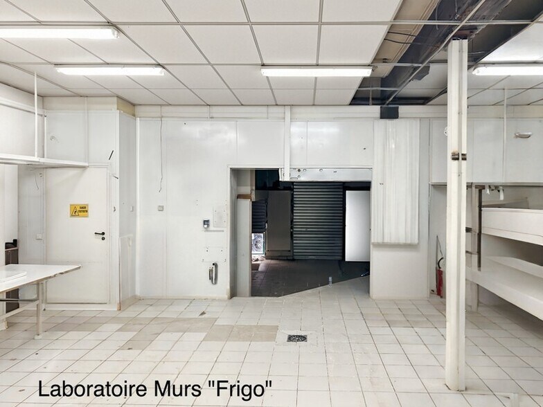 Retail in Lyon for lease - Interior Photo - Image 3 of 3