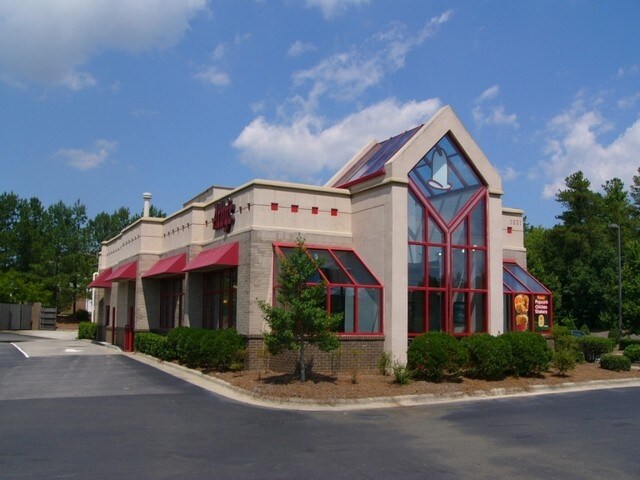 1031 N Harrison Ave, Cary, NC à vendre - Photo du bâtiment - Image 2 de 9