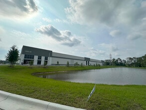 12435 Lem Turner Rd, Jacksonville, FL for lease Building Photo- Image 2 of 7