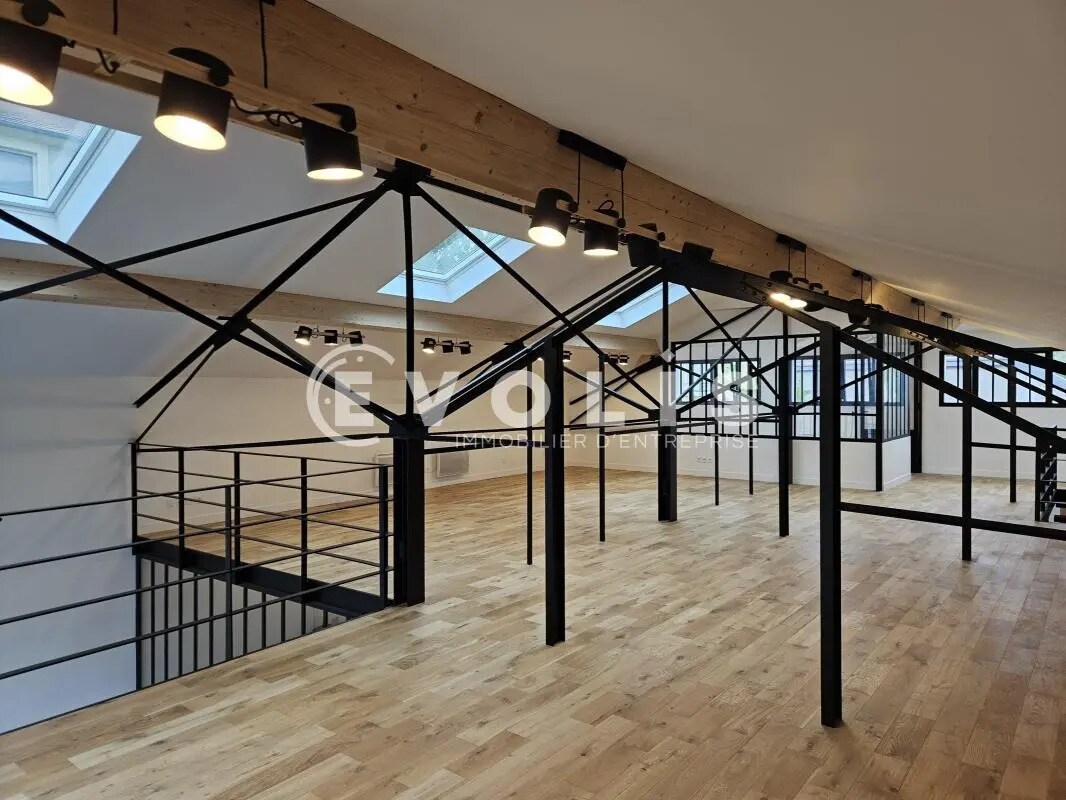 Bureau dans Arcueil à louer Photo intérieure- Image 1 de 25