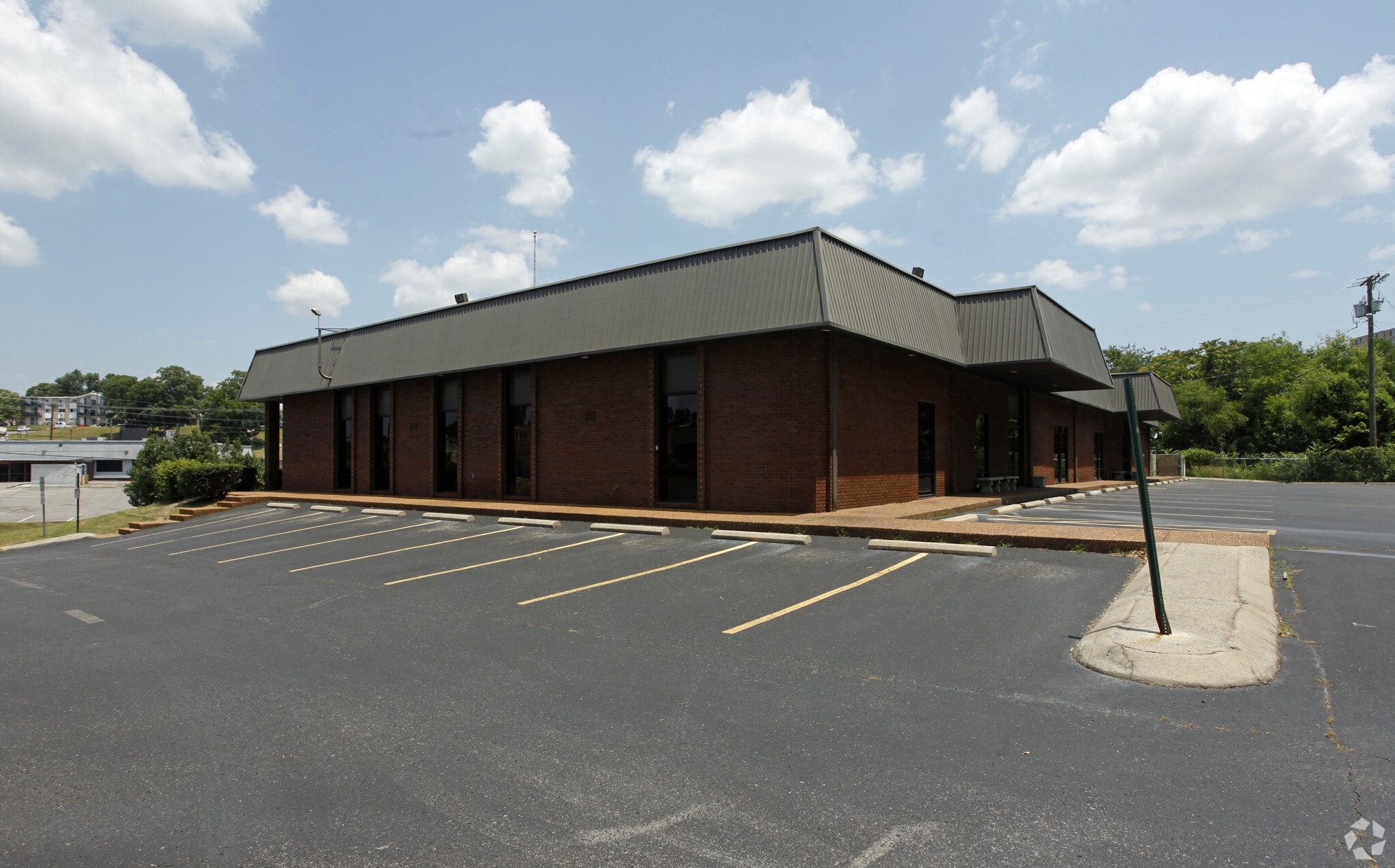 212 Pavilion Blvd, Nashville, TN for lease Primary Photo- Image 1 of 5