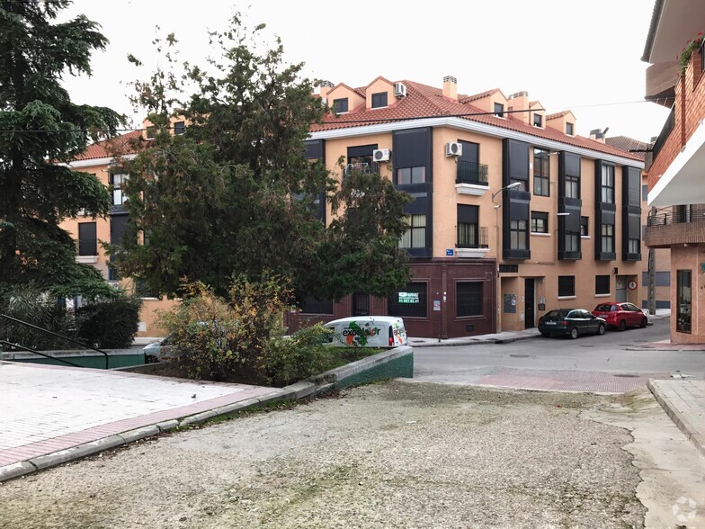 Calle Griñón, 1, Fuenlabrada, Madrid for lease - Primary Photo - Image 1 of 1