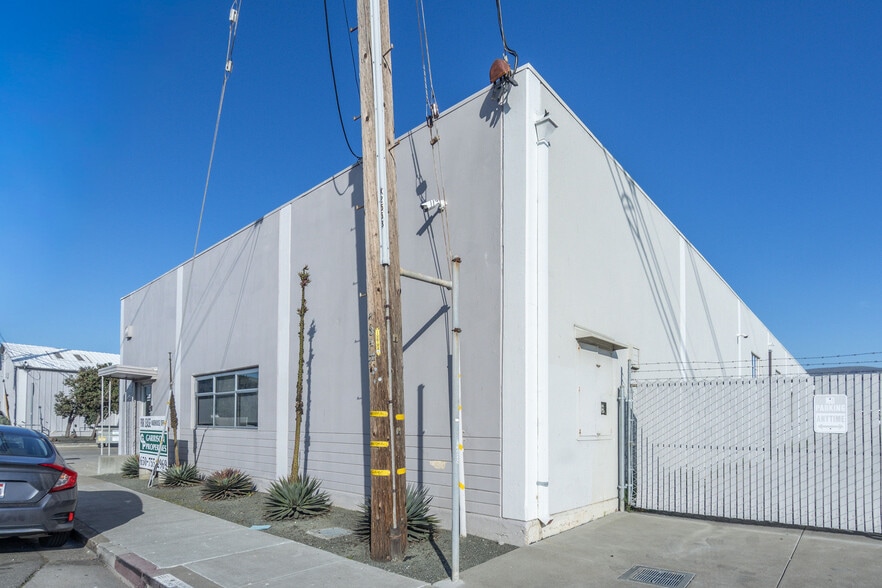 320 Victory Ave, South San Francisco, CA for lease - Building Photo - Image 3 of 40