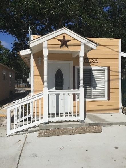 5528 Franz Rd, Katy, TX for lease - Building Photo - Image 1 of 3
