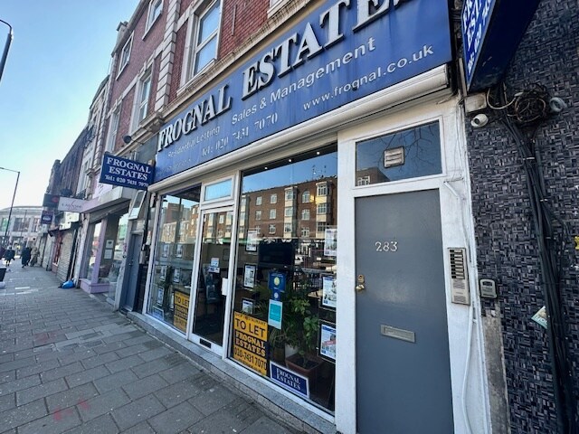 283 Finchley Rd, Londres à louer - Photo du bâtiment - Image 3 de 3