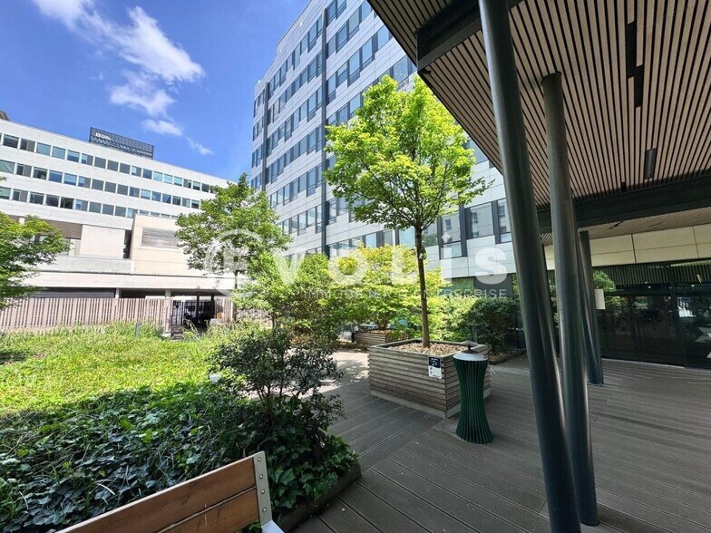 79 Boulevard Marius Vivier-Merle, Lyon à louer - Photo du bâtiment - Image 2 de 19