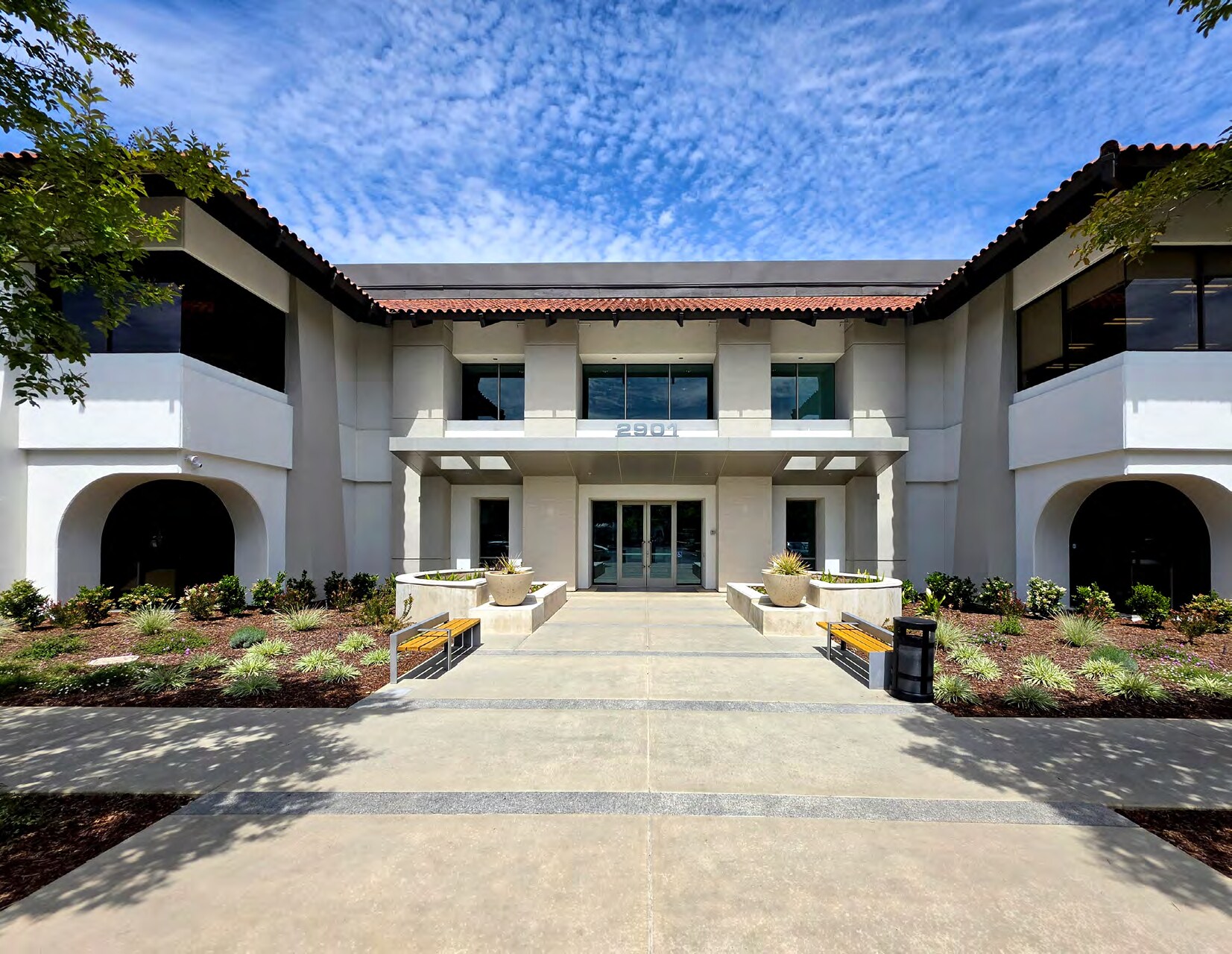2901 Tasman Dr, Santa Clara, CA à louer Photo du bâtiment- Image 1 de 8