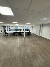 Dark Ln, Warwick à louer Photo du bâtiment- Image 2 de 9