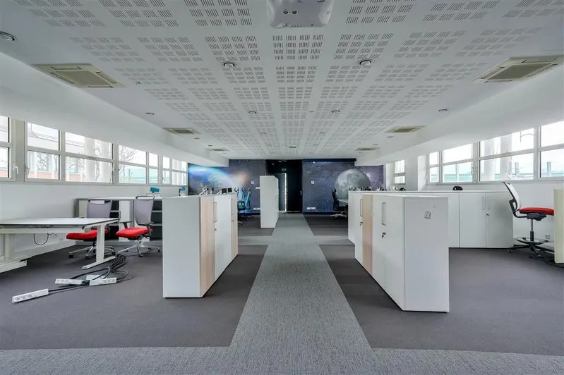 Bureau dans Saint-Cloud à louer - Photo intérieure - Image 2 de 8