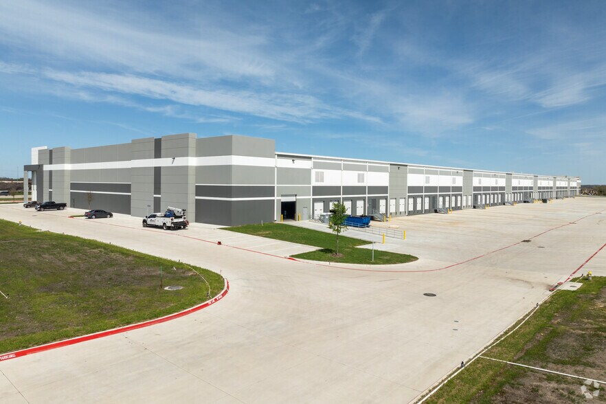 2801 N State Highway 78, Wylie, TX à louer - Photo du bâtiment - Image 3 de 43