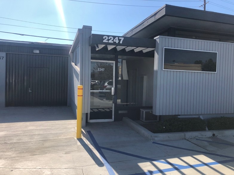 2245-2259 Ritchey St, Santa Ana, CA for lease - Primary Photo - Image 1 of 6