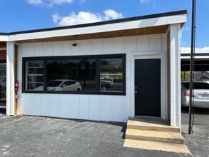 1201 N Texas Ave, Bryan, TX for lease Building Photo- Image 2 of 2