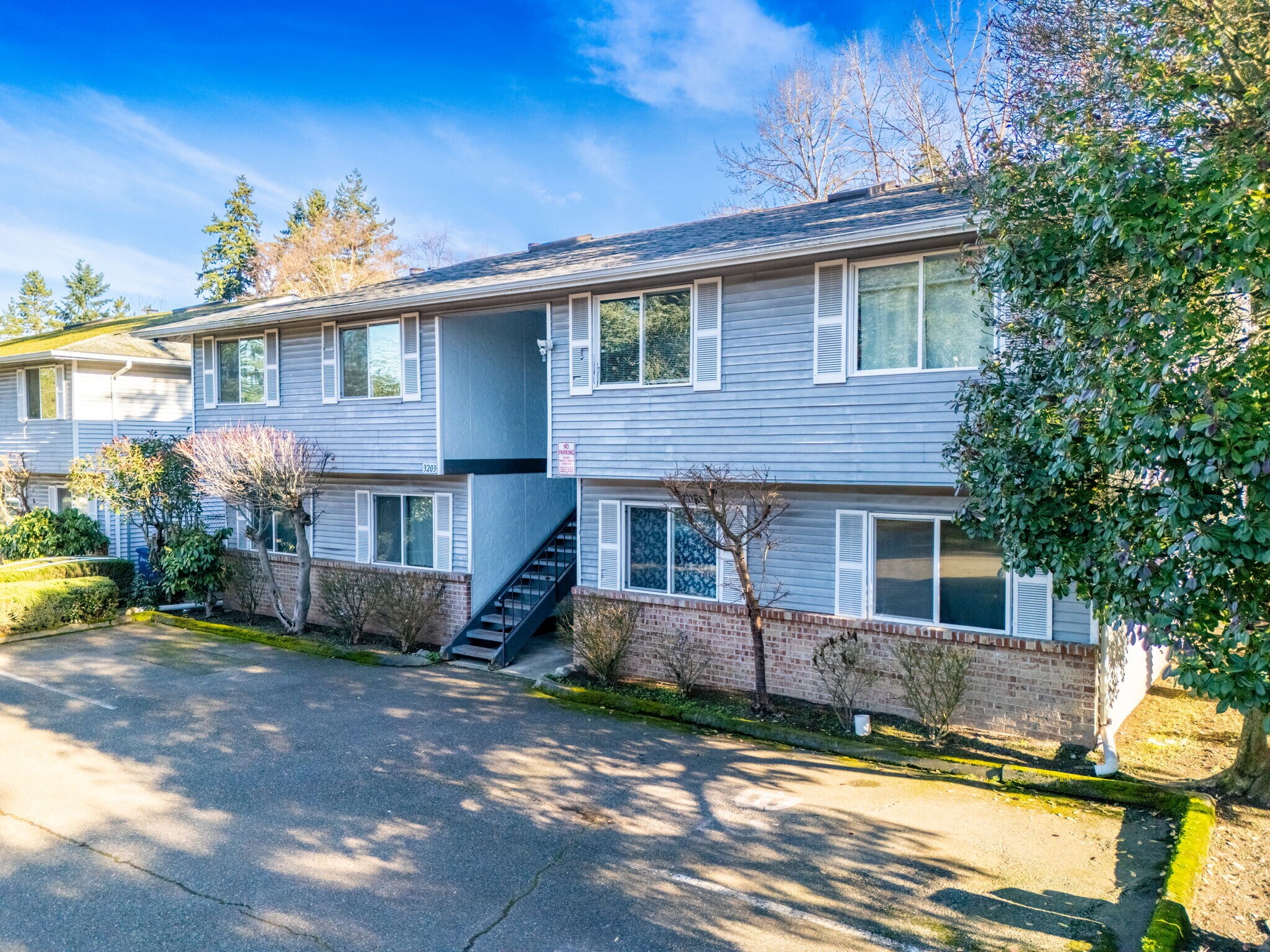 3201-3205 S 208th St, Seatac, WA à vendre Photo principale- Image 1 de 17