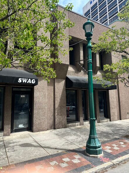 333-359 S Salina St, Syracuse, NY for lease - Building Photo - Image 1 of 2
