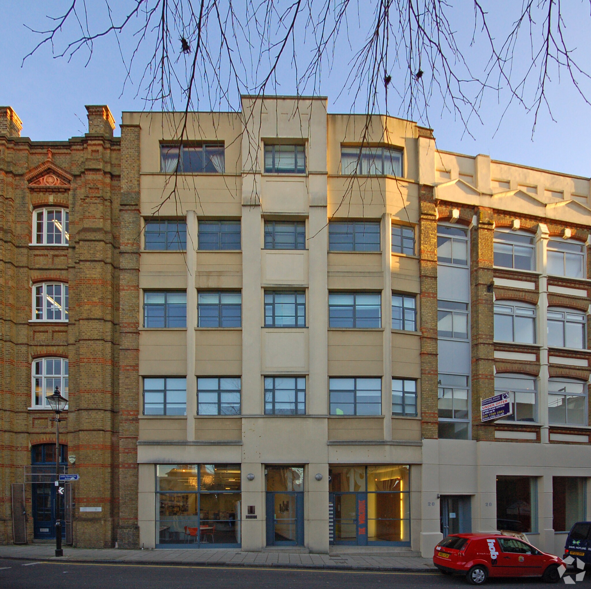 18 Bowling Green Ln, Londres à vendre Photo principale- Image 1 de 3