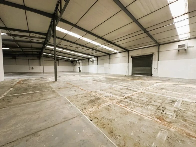 Office in Morangis for lease - Interior Photo - Image 3 of 15