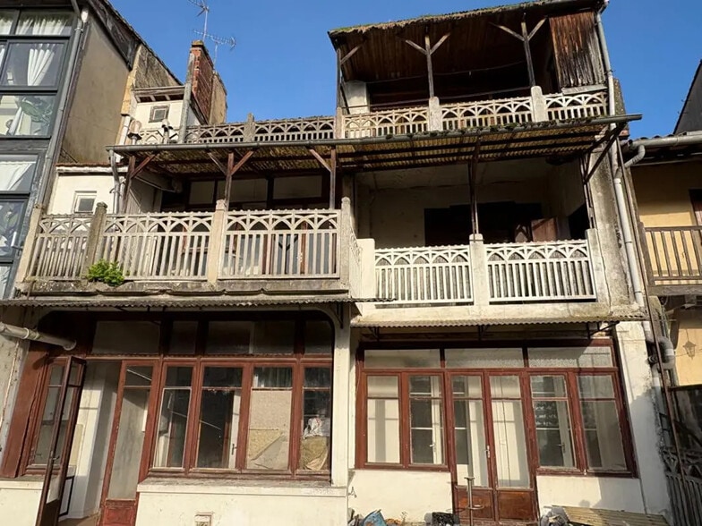 Flex in La Réole for sale - Building Photo - Image 1 of 2