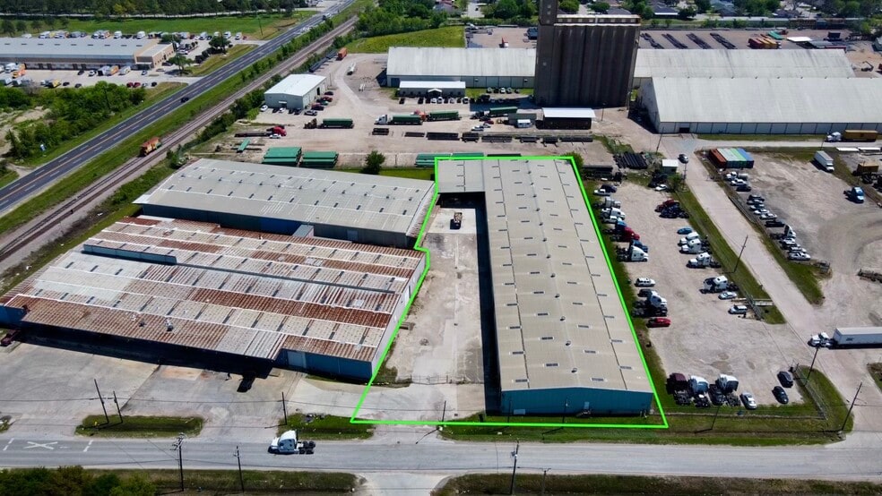 5236 Fidelity St, Houston, TX for lease - Building Photo - Image 2 of 2