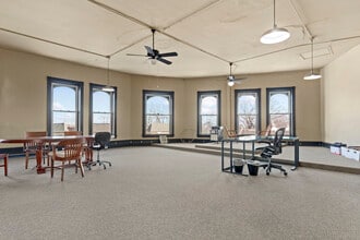 2701 Clifton Ave, Saint Louis, MO à louer Photo intérieure- Image 1 de 5