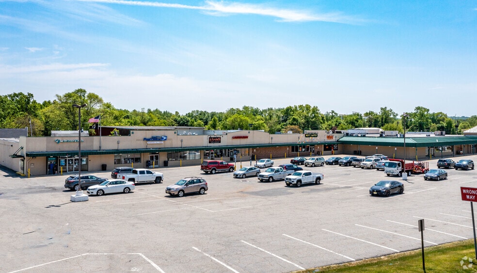 350 N Main St, Wharton, NJ for lease - Primary Photo - Image 1 of 2