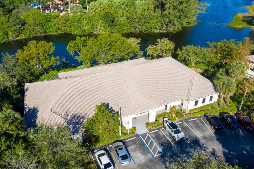 2863 Executive Park Dr, Weston, FL for lease - Building Photo - Image 3 of 3